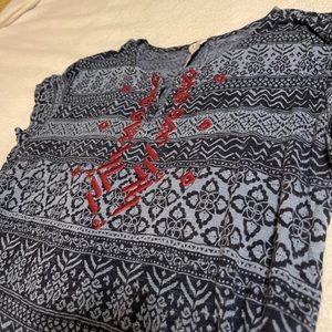 Large Forever21 blue red blouse